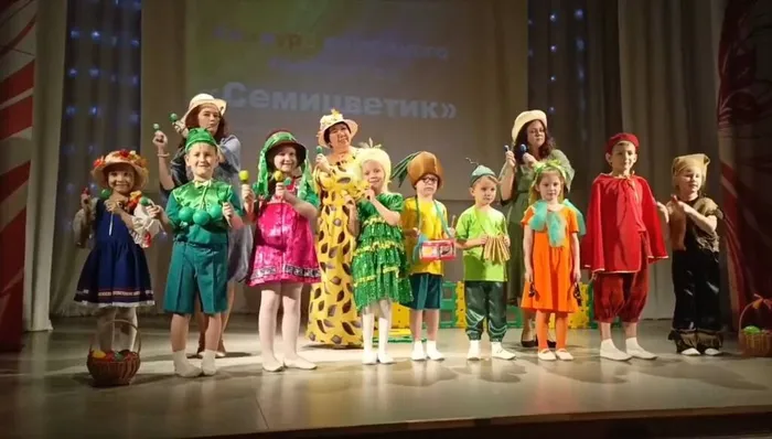 photo_5258285382430821374_y