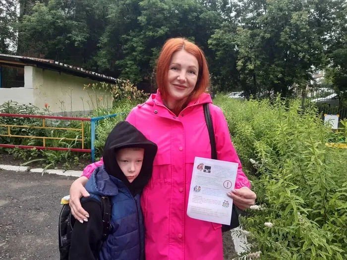 дс 173  раздача листовок по безопасности родителям